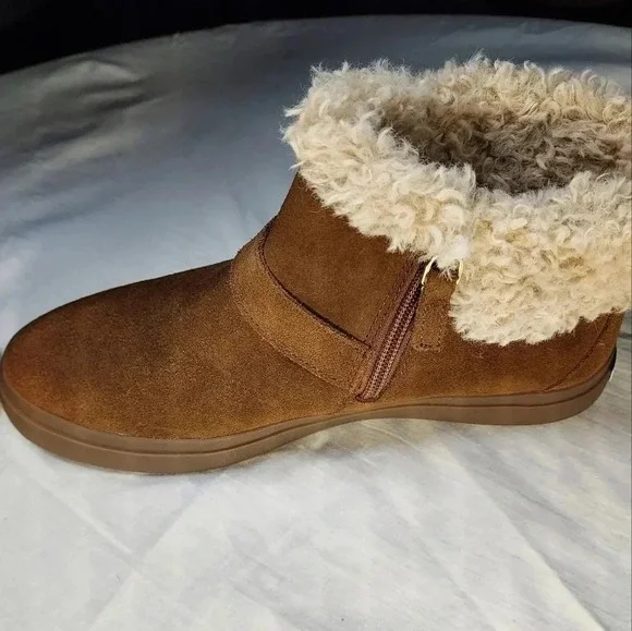 Cole Haan Nantucket Cozy Ankle Fur Buckle Strap Cowhide Like Fabric Women Boot 7 - Picture 10 of 13